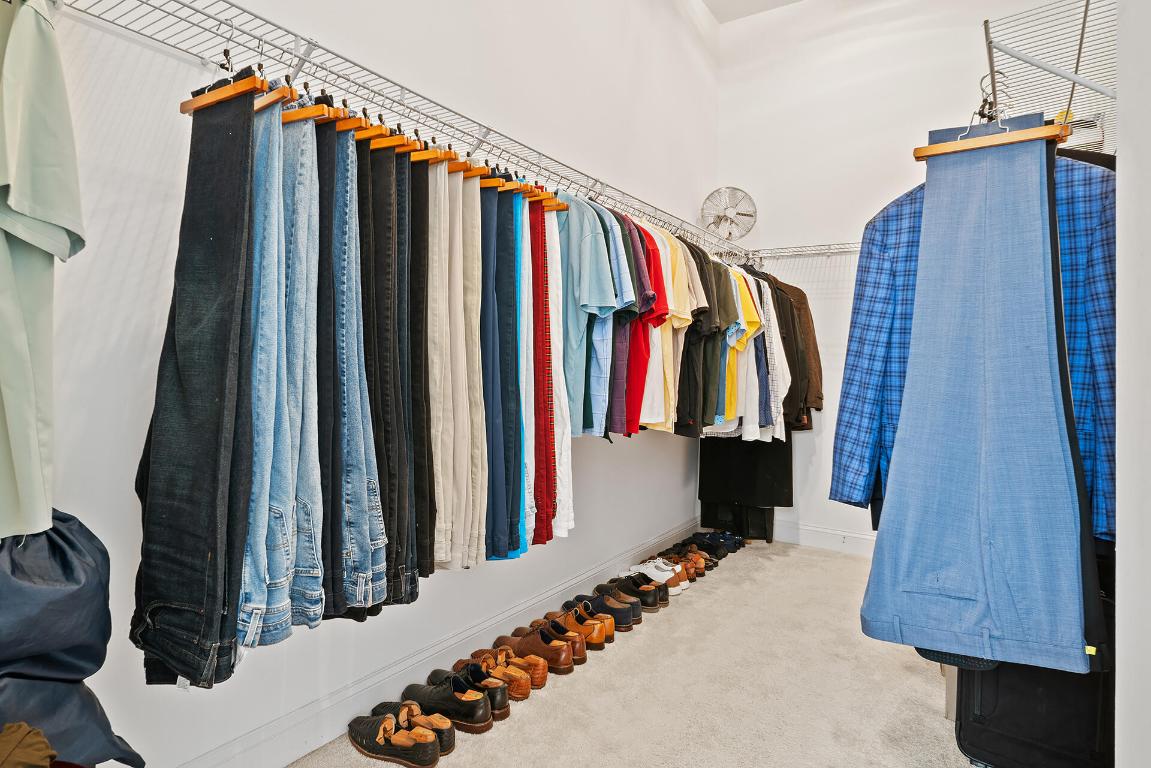 ONE CITY PLAZA CONDO - Residential