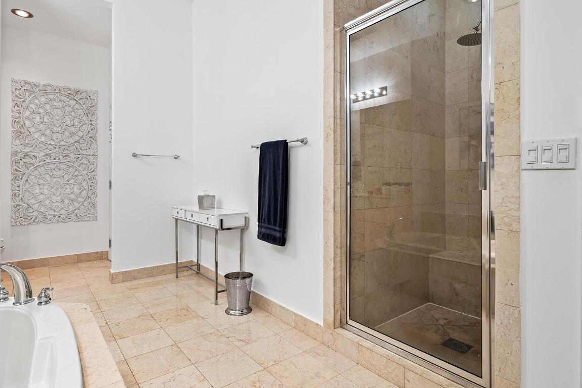 ONE CITY PLAZA CONDO - Residential