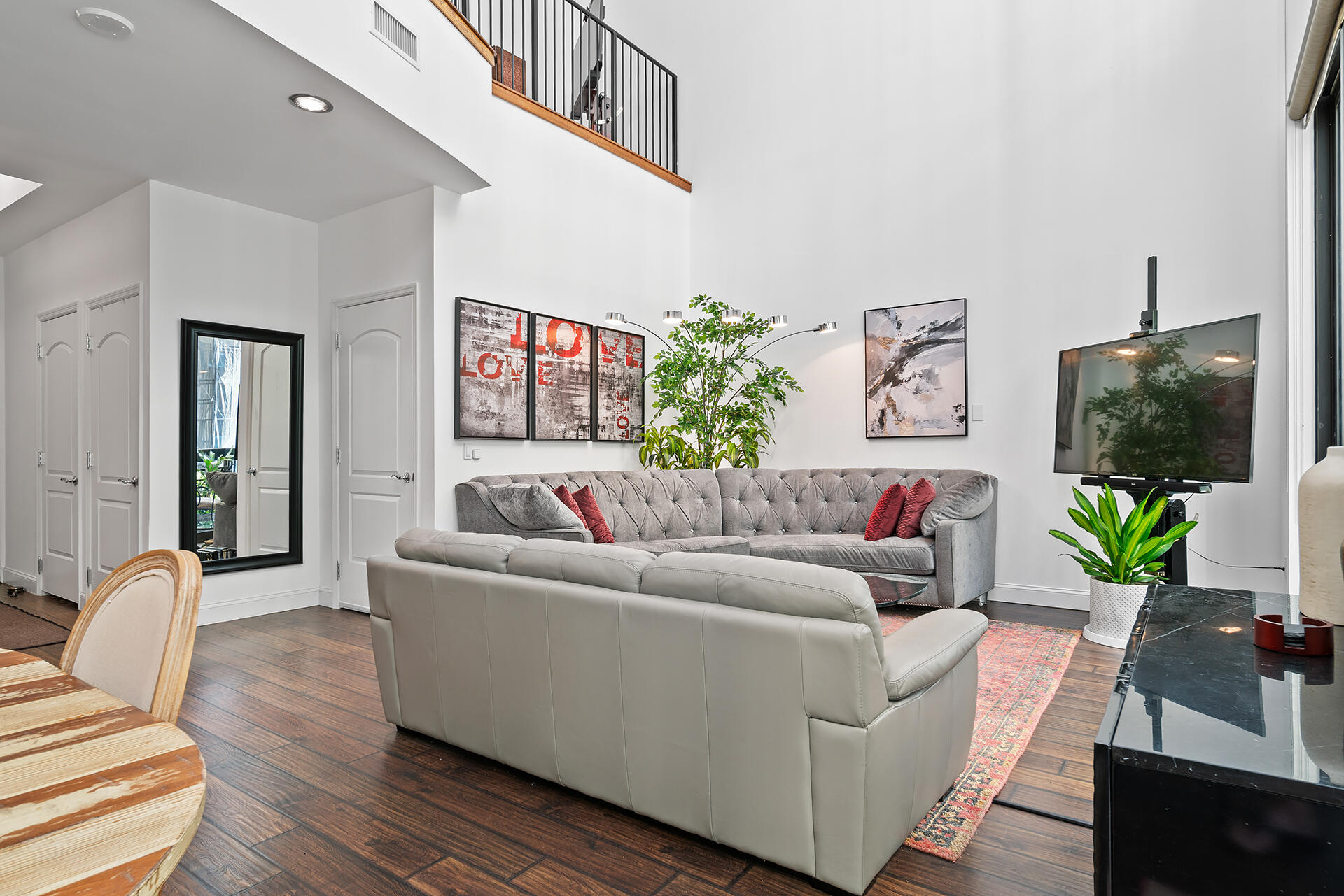 801 S Olive Avenue 236