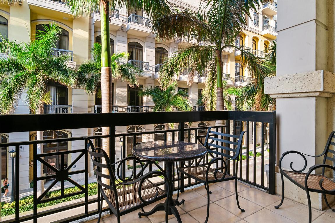 ONE CITY PLAZA CONDO - Residential