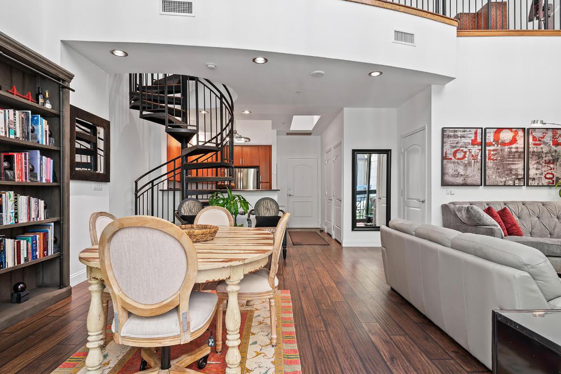 ONE CITY PLAZA CONDO - Residential