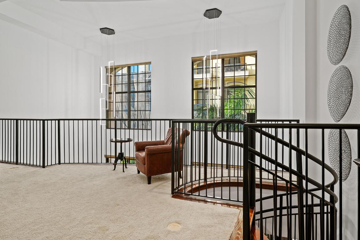 ONE CITY PLAZA CONDO - Residential