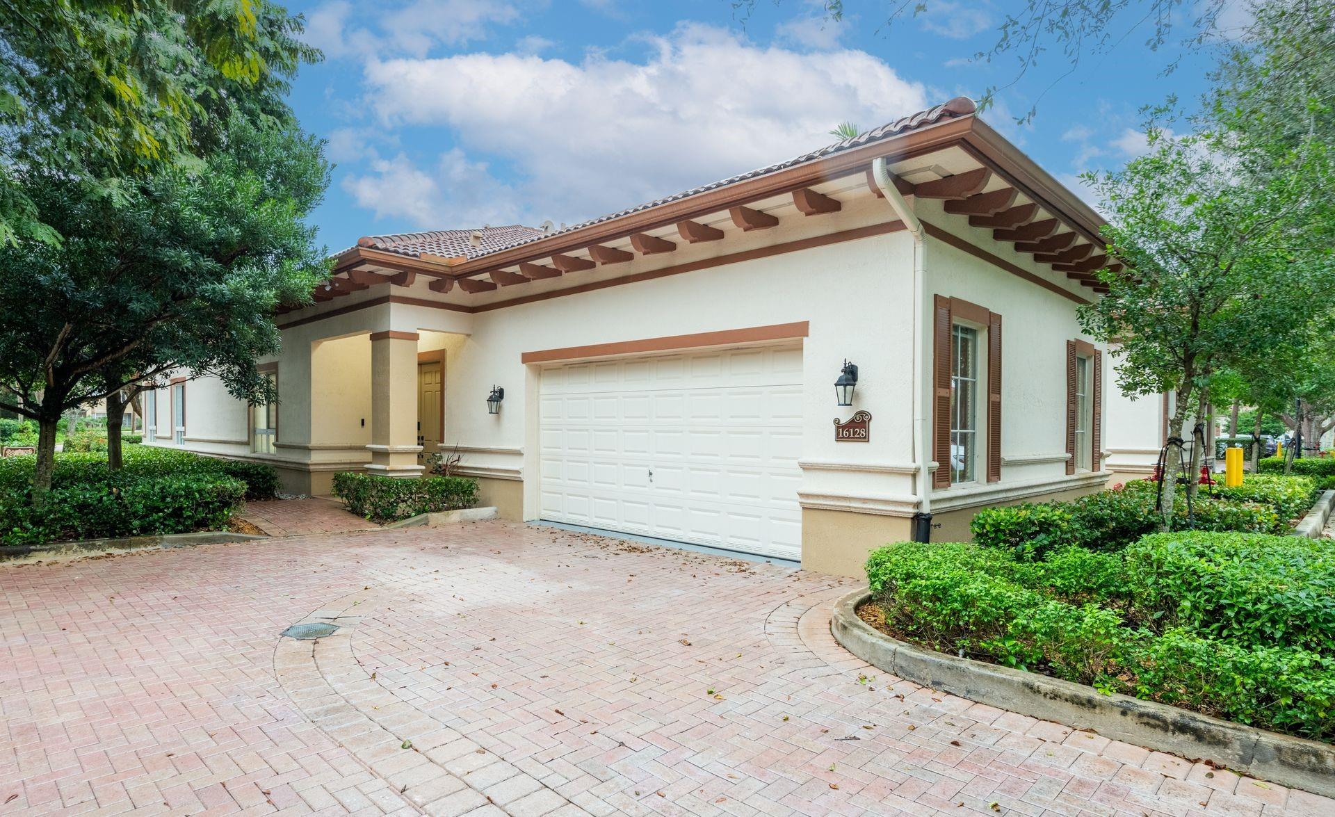 16128 Emerald Estates Dr V-13