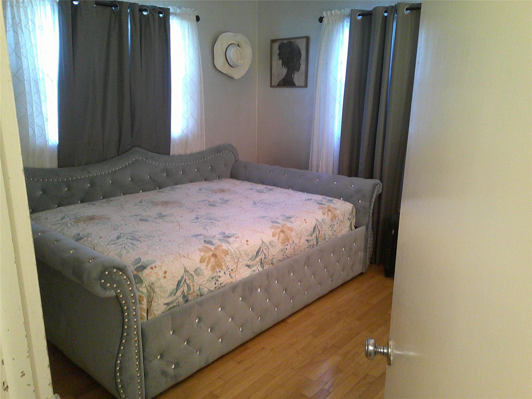 Margate 4th Add 46-27 B - Residential