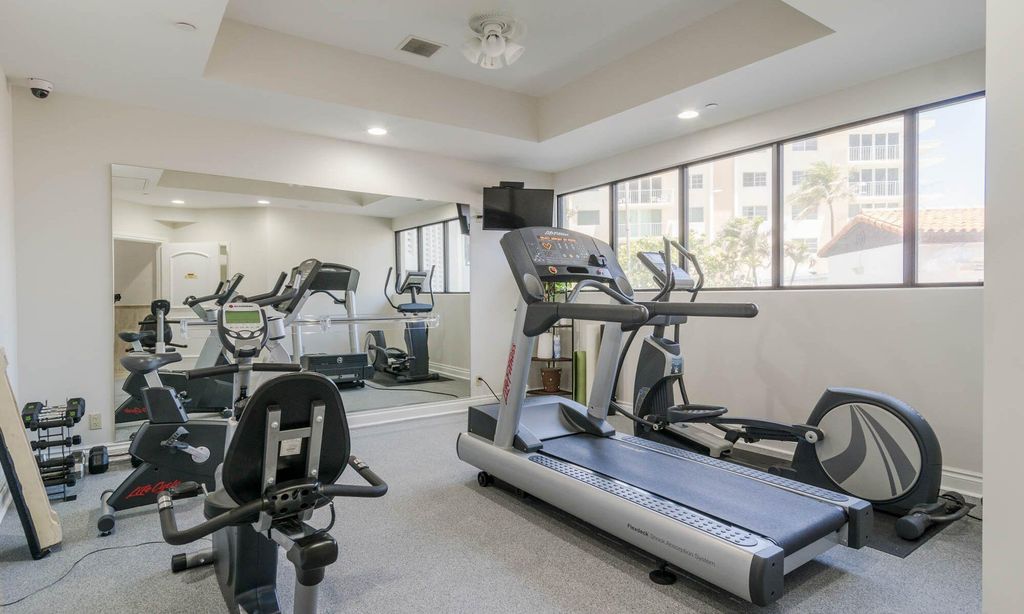Photo of 600 Ocean Drive #9b, Juno Beach, FL 33408 (MLS # B26027483)