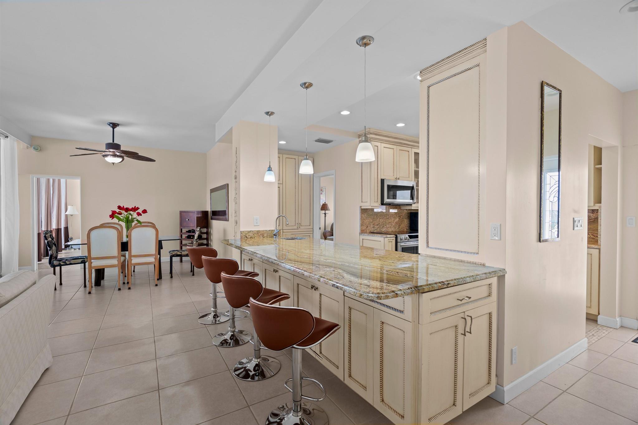 500 SE 21st Ave PH801