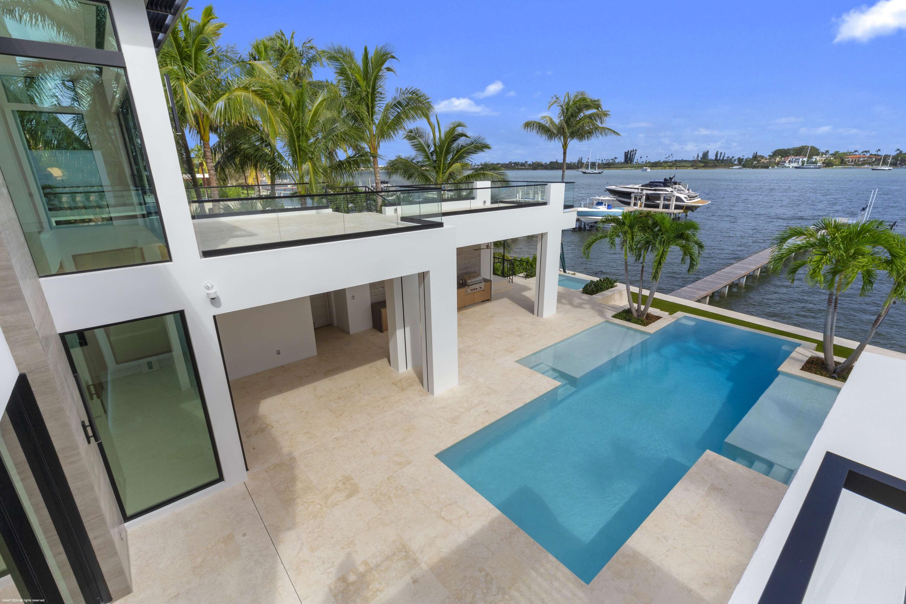 NORTH SHORE TERRACE 1 - Residential