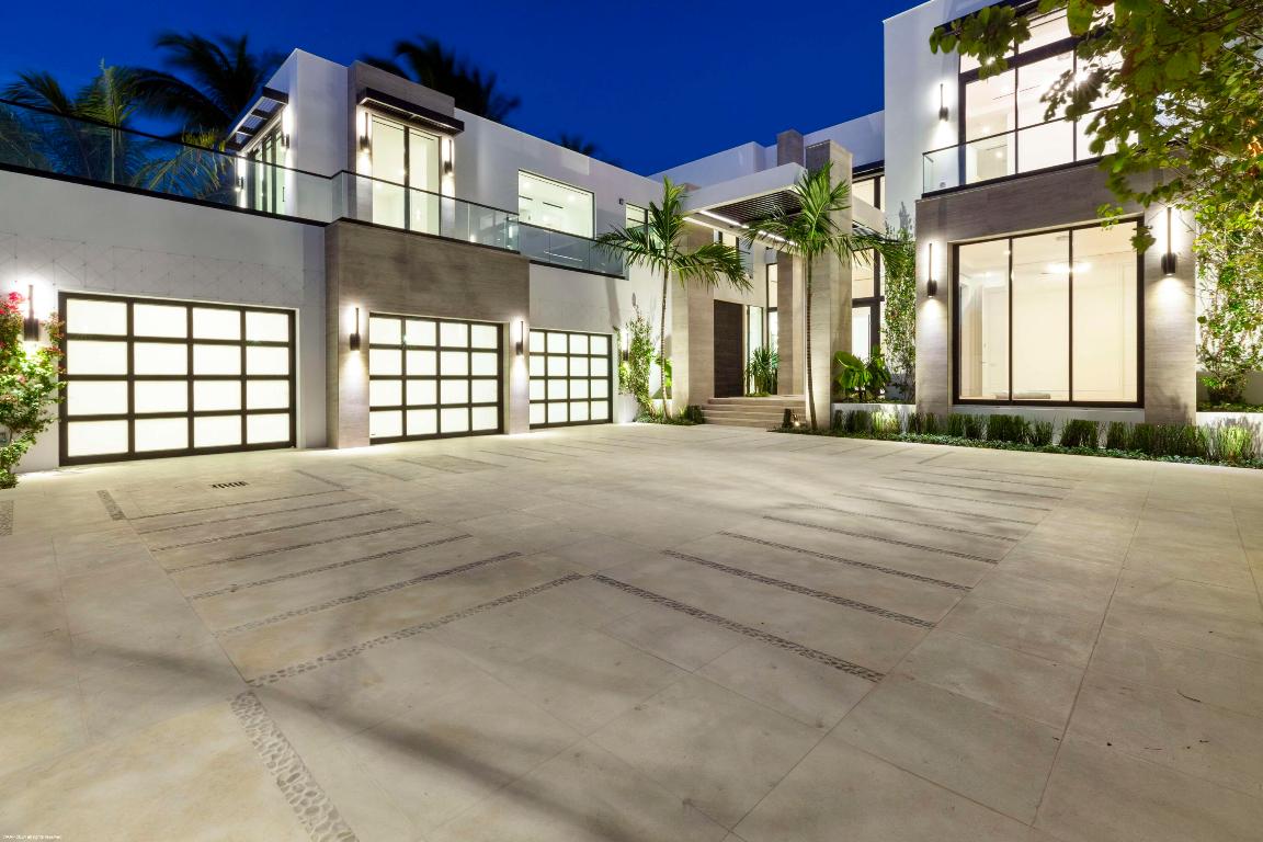 2914 N Flagler Drive