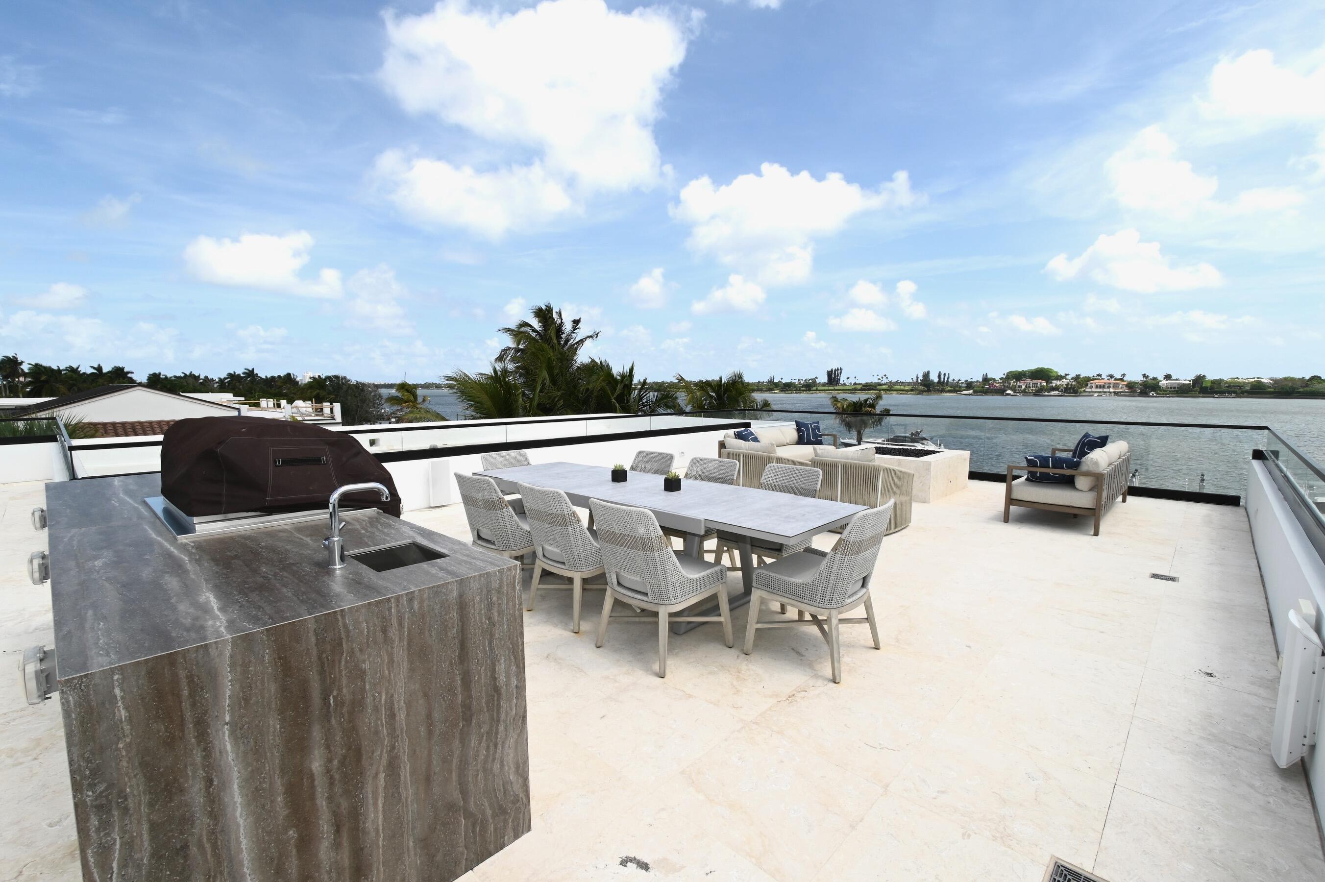 NORTH SHORE TERRACE 1 - Residential