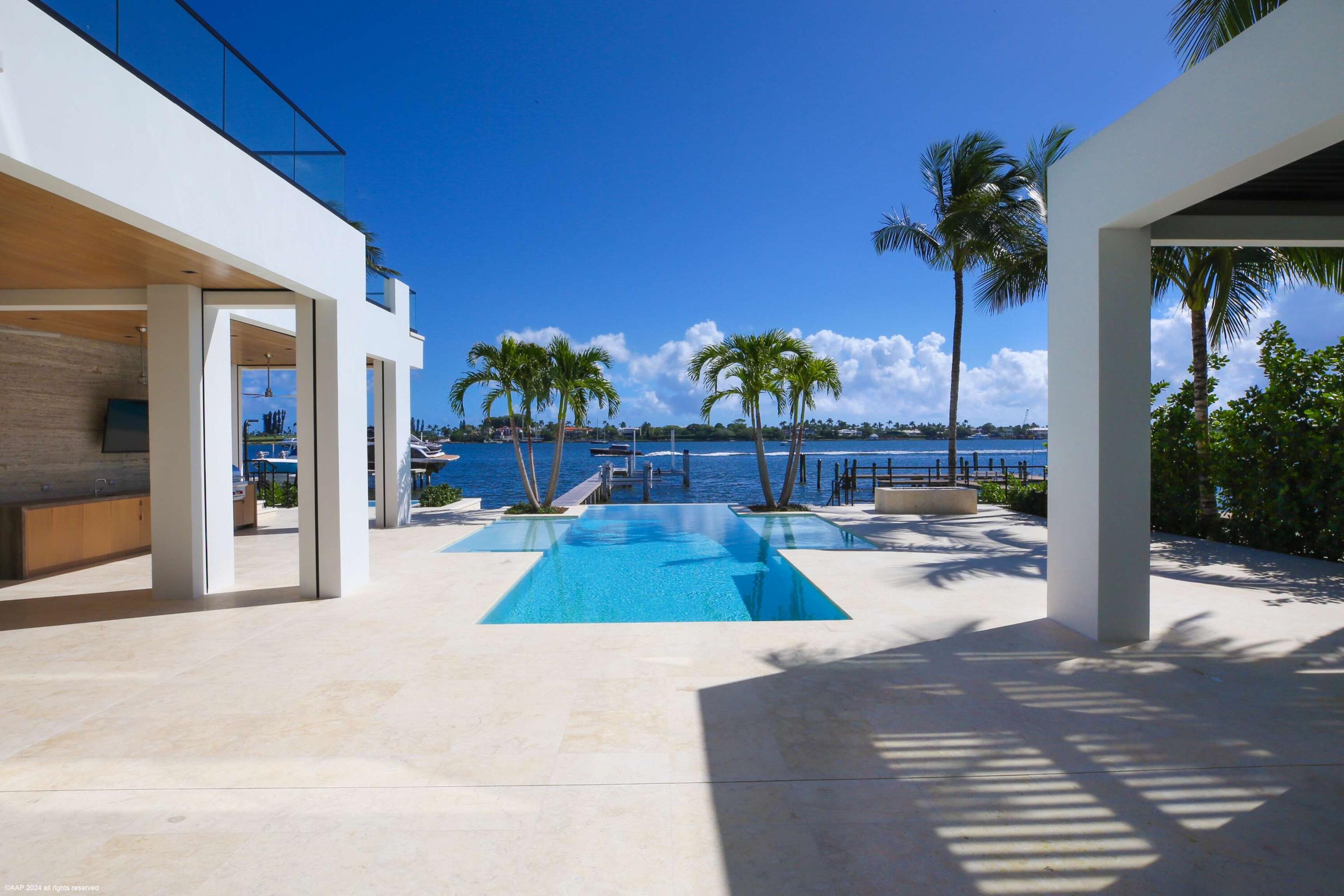 NORTH SHORE TERRACE 1 - Residential