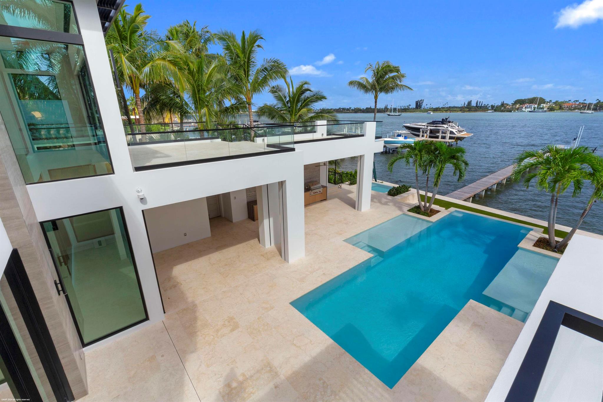 NORTH SHORE TERRACE 1 - Residential