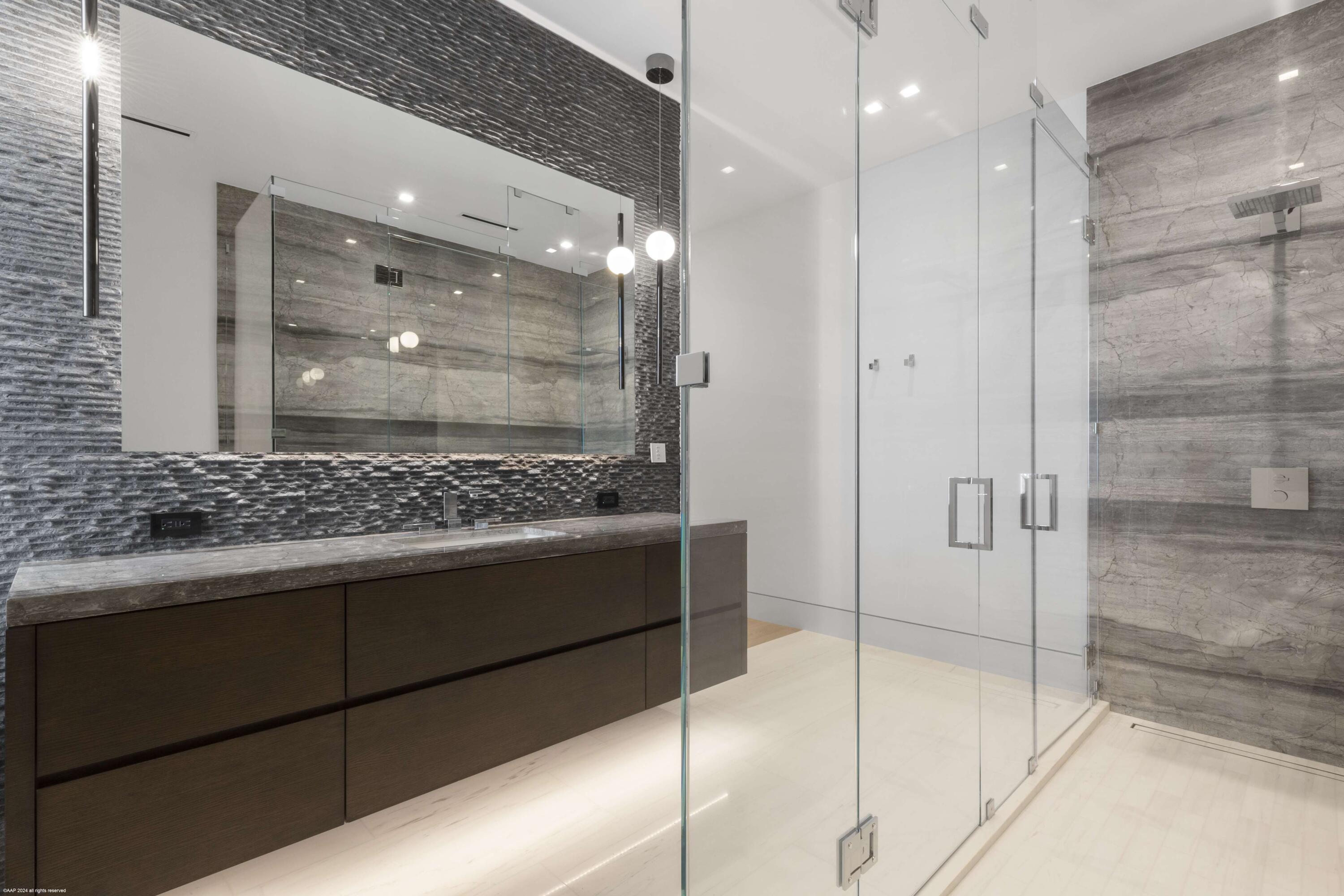 NORTH SHORE TERRACE 1 - Residential