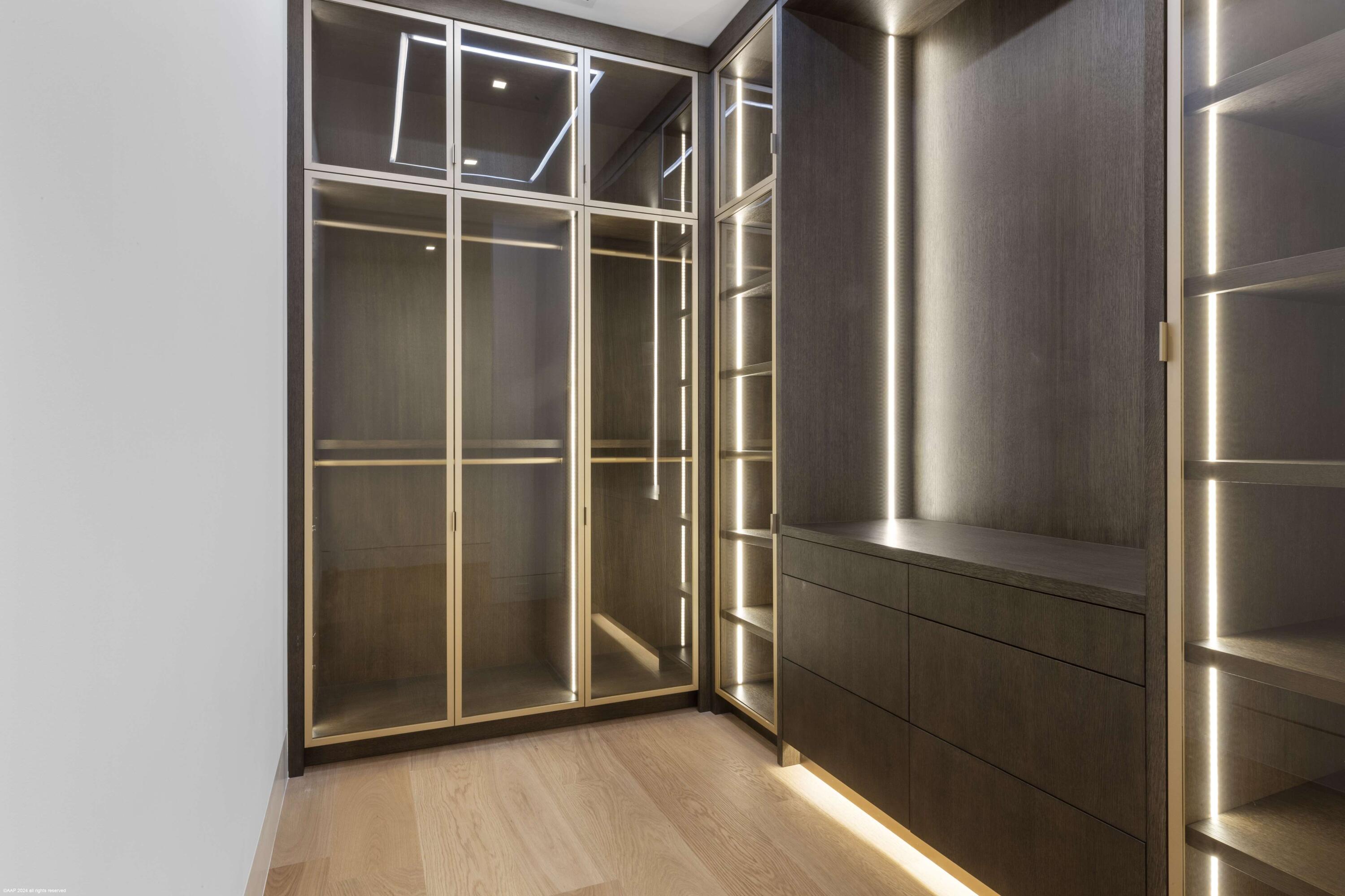 NORTH SHORE TERRACE 1 - Residential