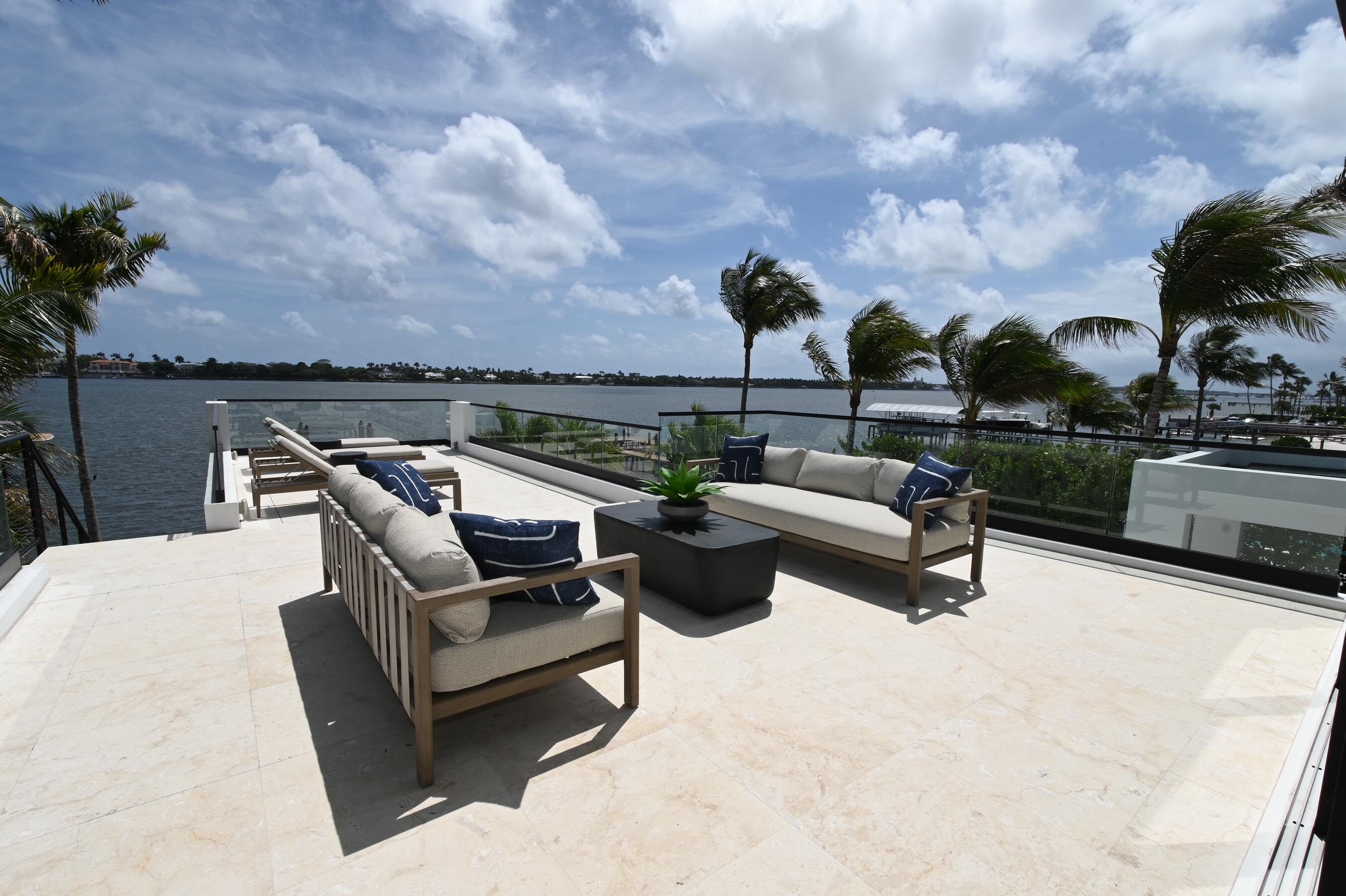 NORTH SHORE TERRACE 1 - Residential