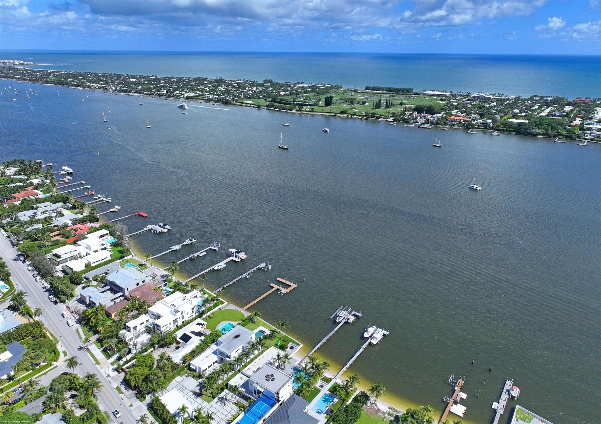 NORTH SHORE TERRACE 1 - Residential