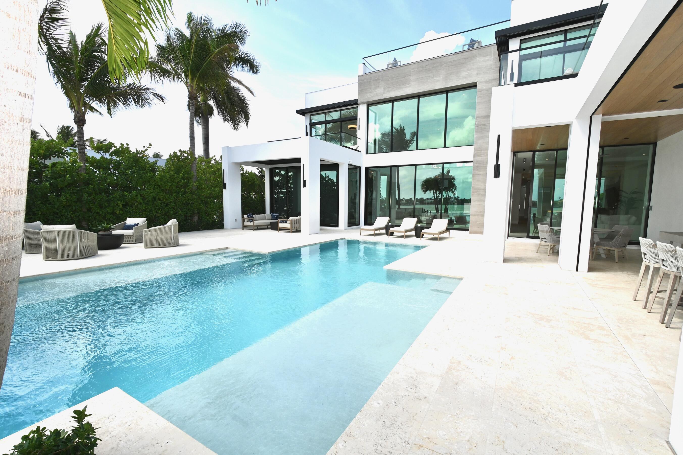 NORTH SHORE TERRACE 1 - Residential