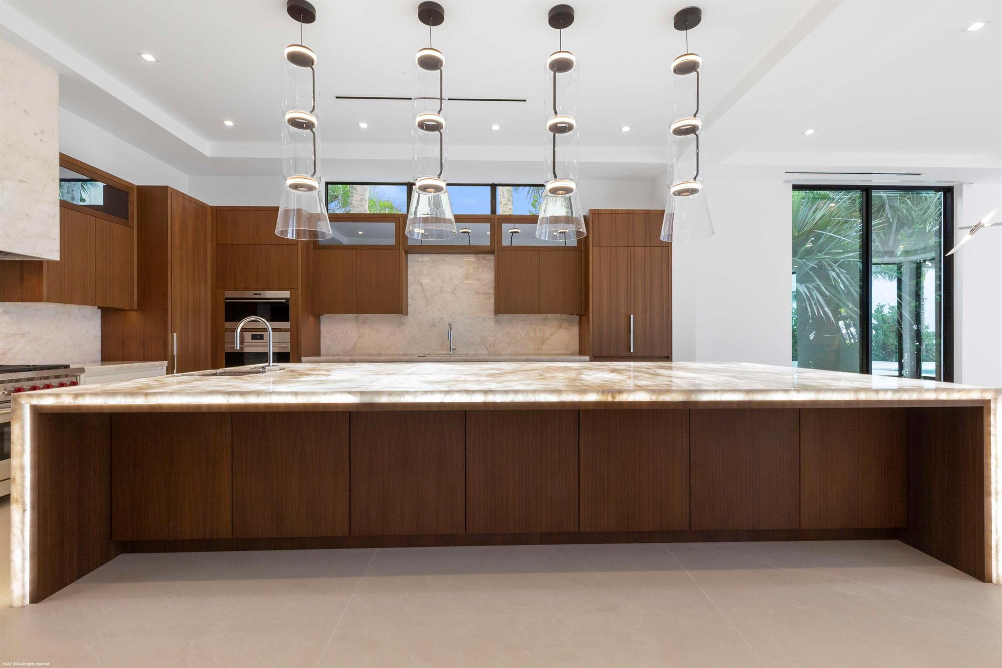 NORTH SHORE TERRACE 1 - Residential