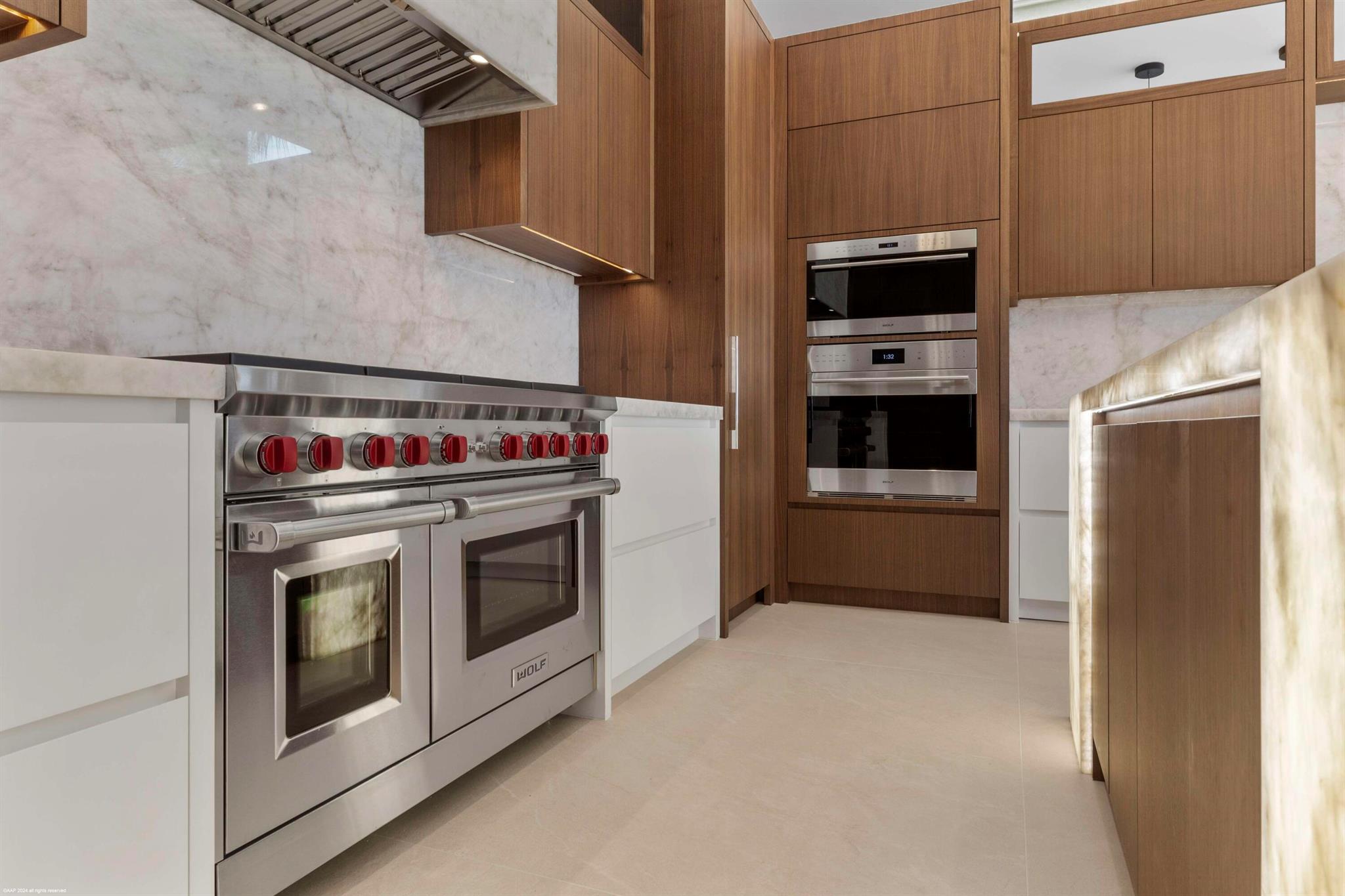 NORTH SHORE TERRACE 1 - Residential