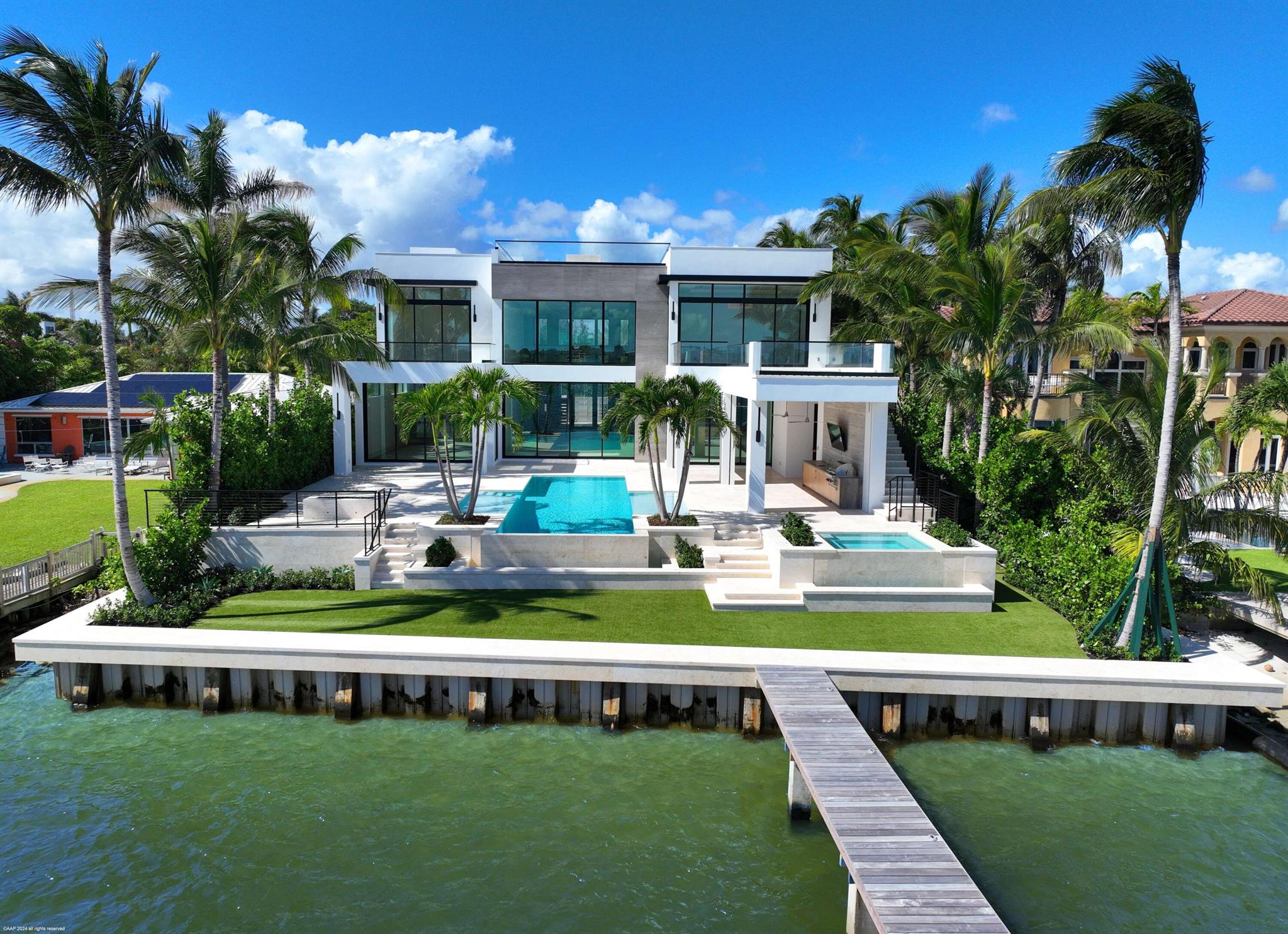 NORTH SHORE TERRACE 1 - Residential