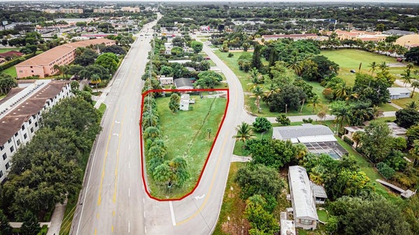 4300 12TH ST, WEST PALM BEACH, FL 33409 - Image 0ee820b71ed4c62f5fb8a5b7c7978fce/463208578