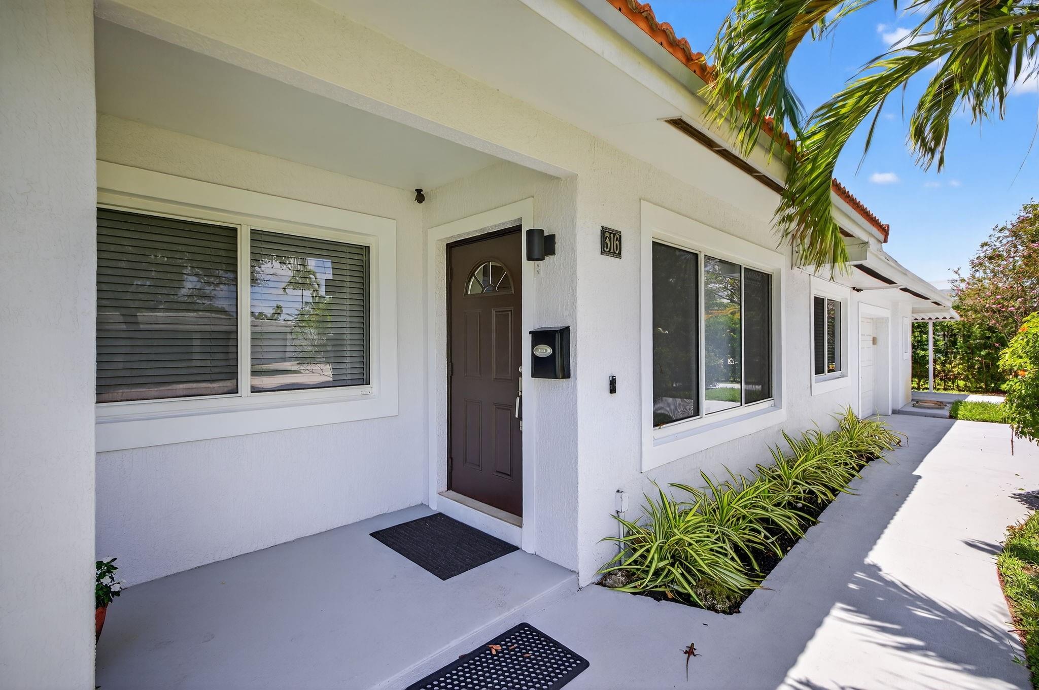 316 NW 24th St