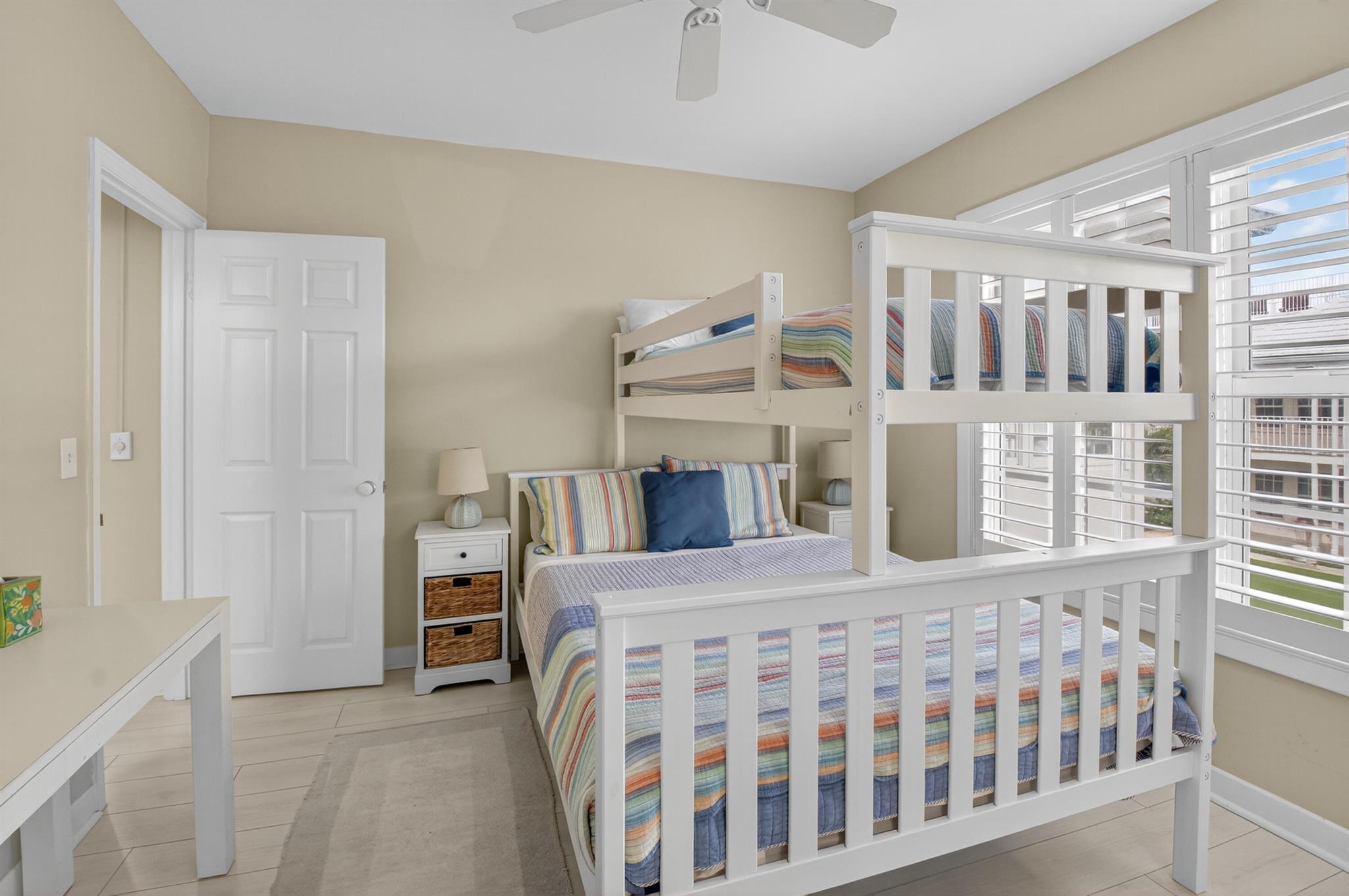 SOUTHAMPTON - Residential Lease