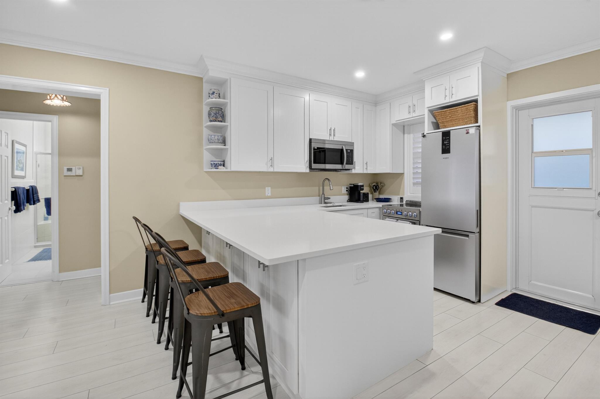 SOUTHAMPTON - Residential Lease