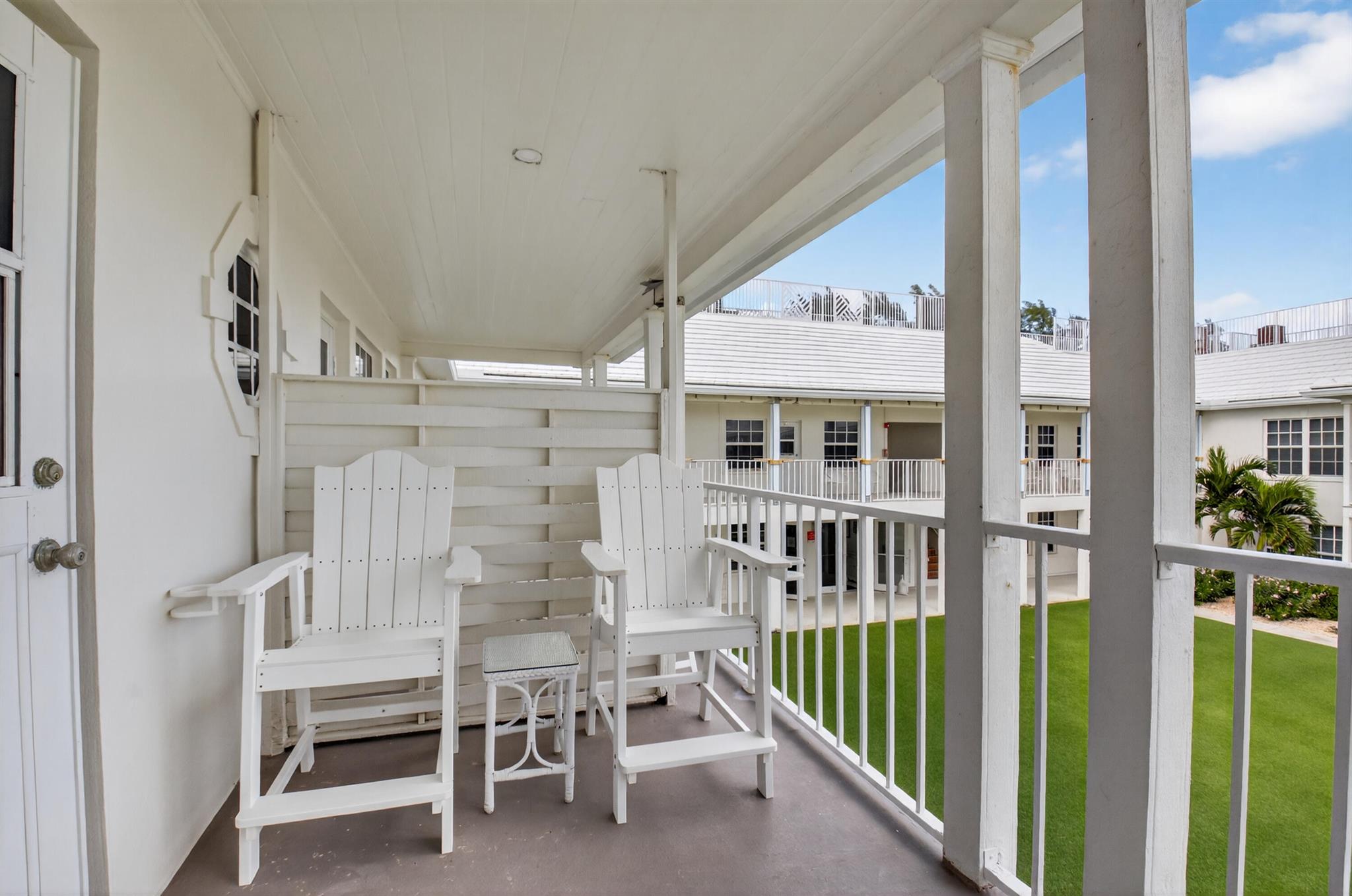 SOUTHAMPTON - Residential Lease