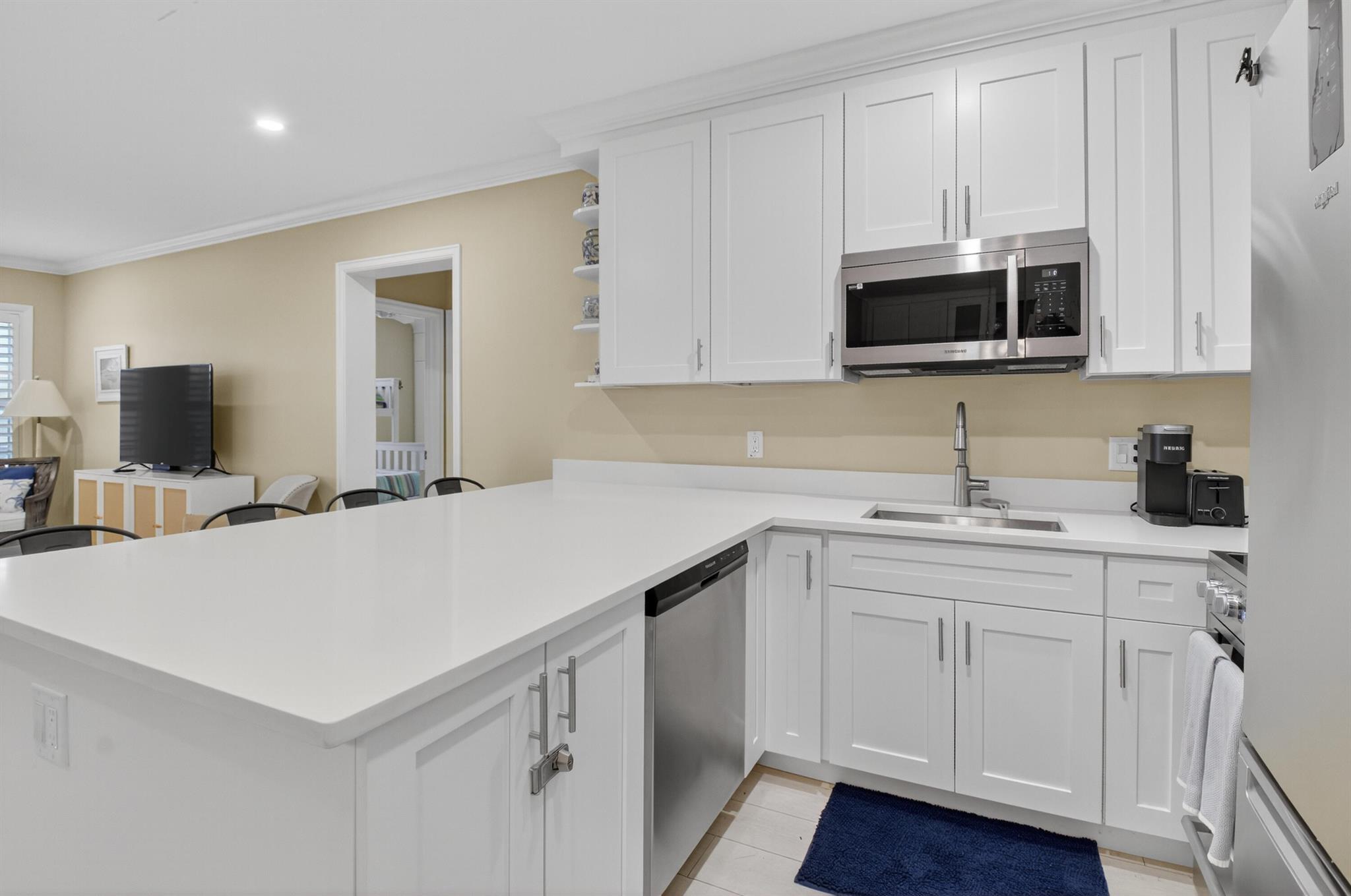 SOUTHAMPTON - Residential Lease