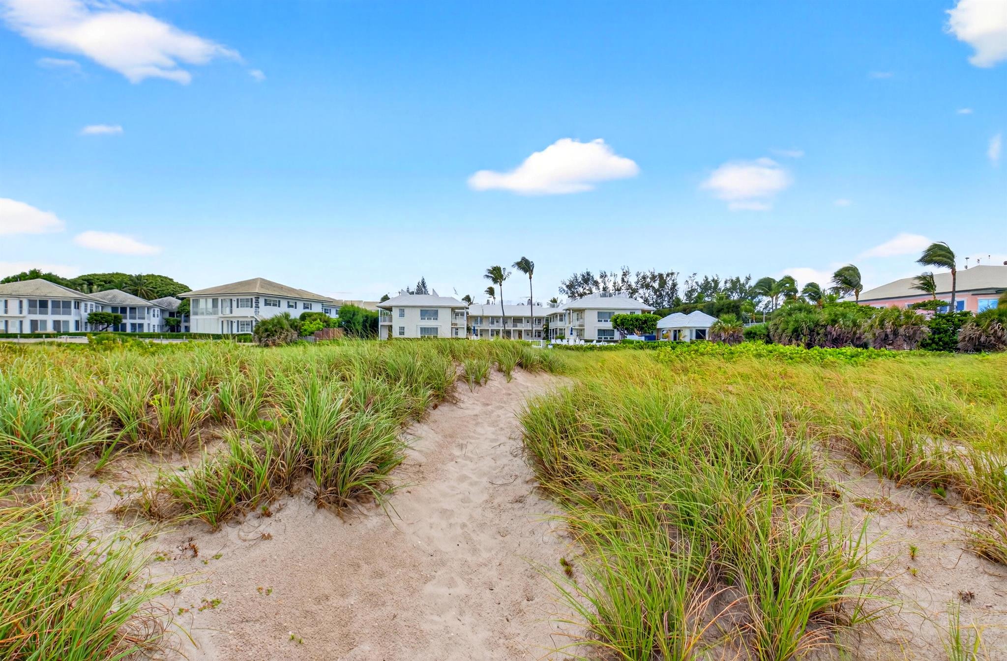 SOUTHAMPTON - Residential Lease