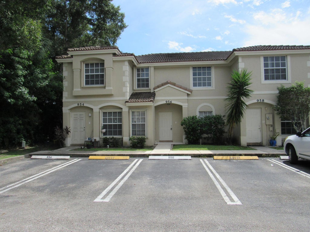 Photo of 956 Summit Lake Drive, West Palm Beach, FL 33406 (MLS # R11021772)