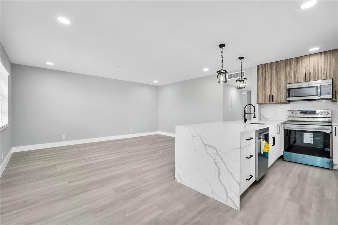 Kings Point - Residential