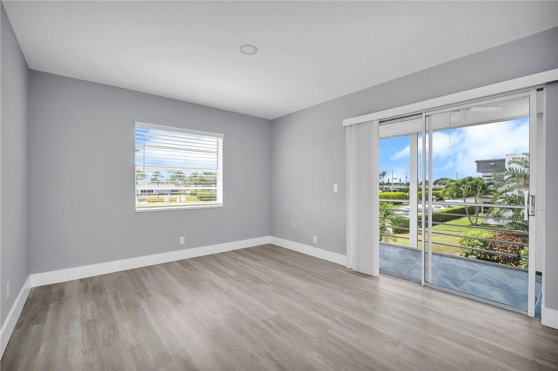 Kings Point - Residential