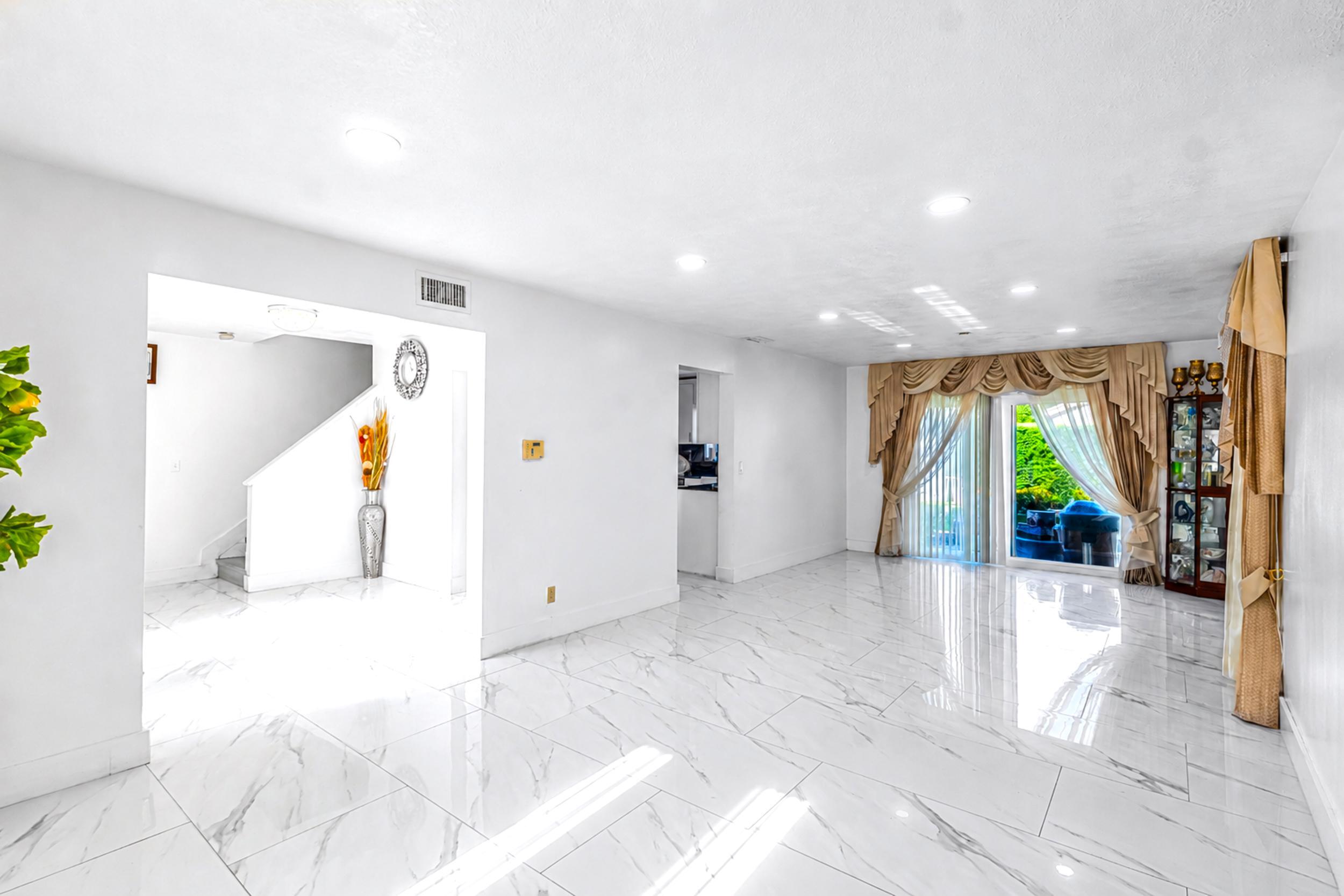 3111 Thames Way, Miramar FL 33025