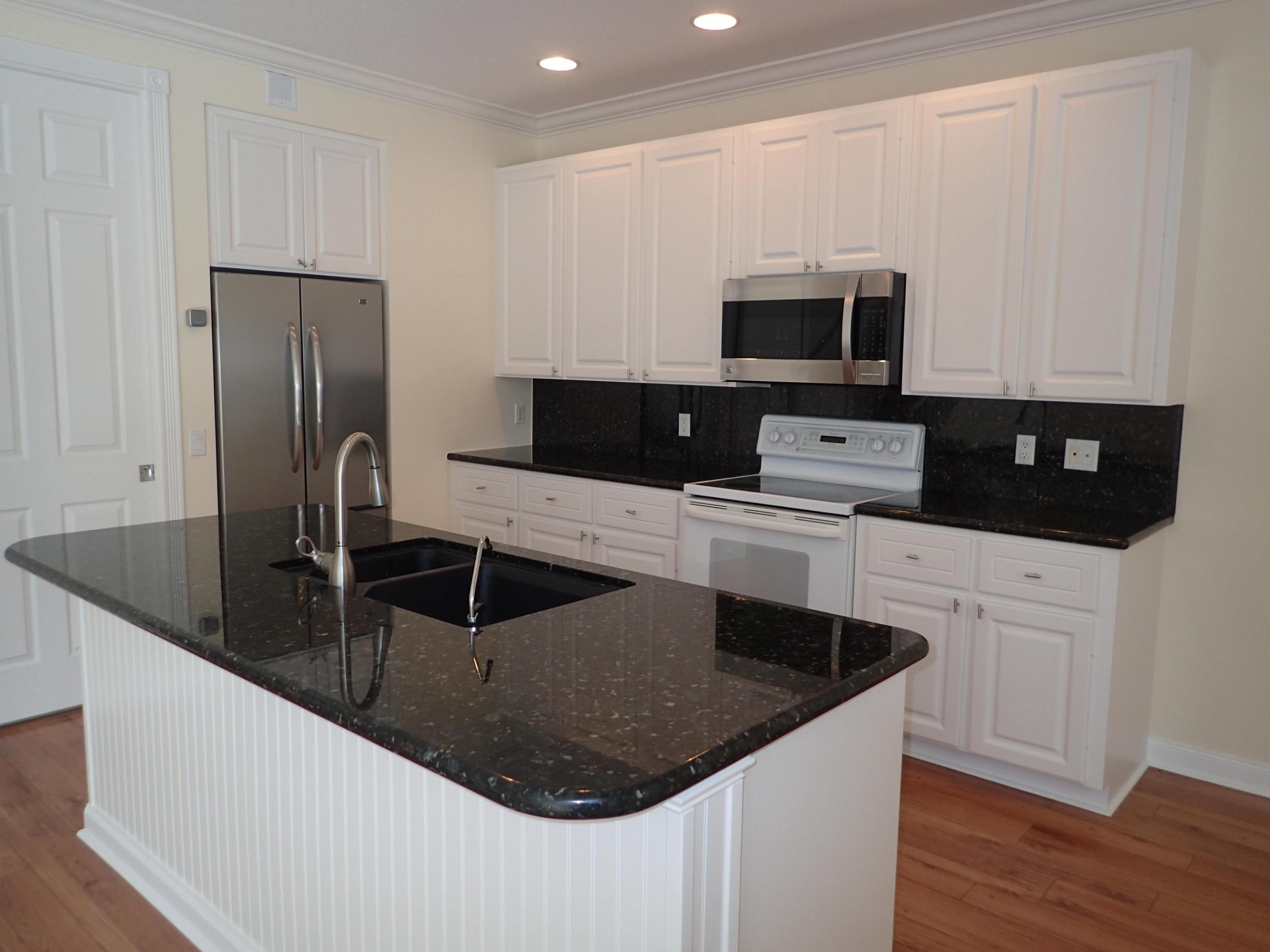 NEWHAVEN 7B PH 2 - Residential Lease