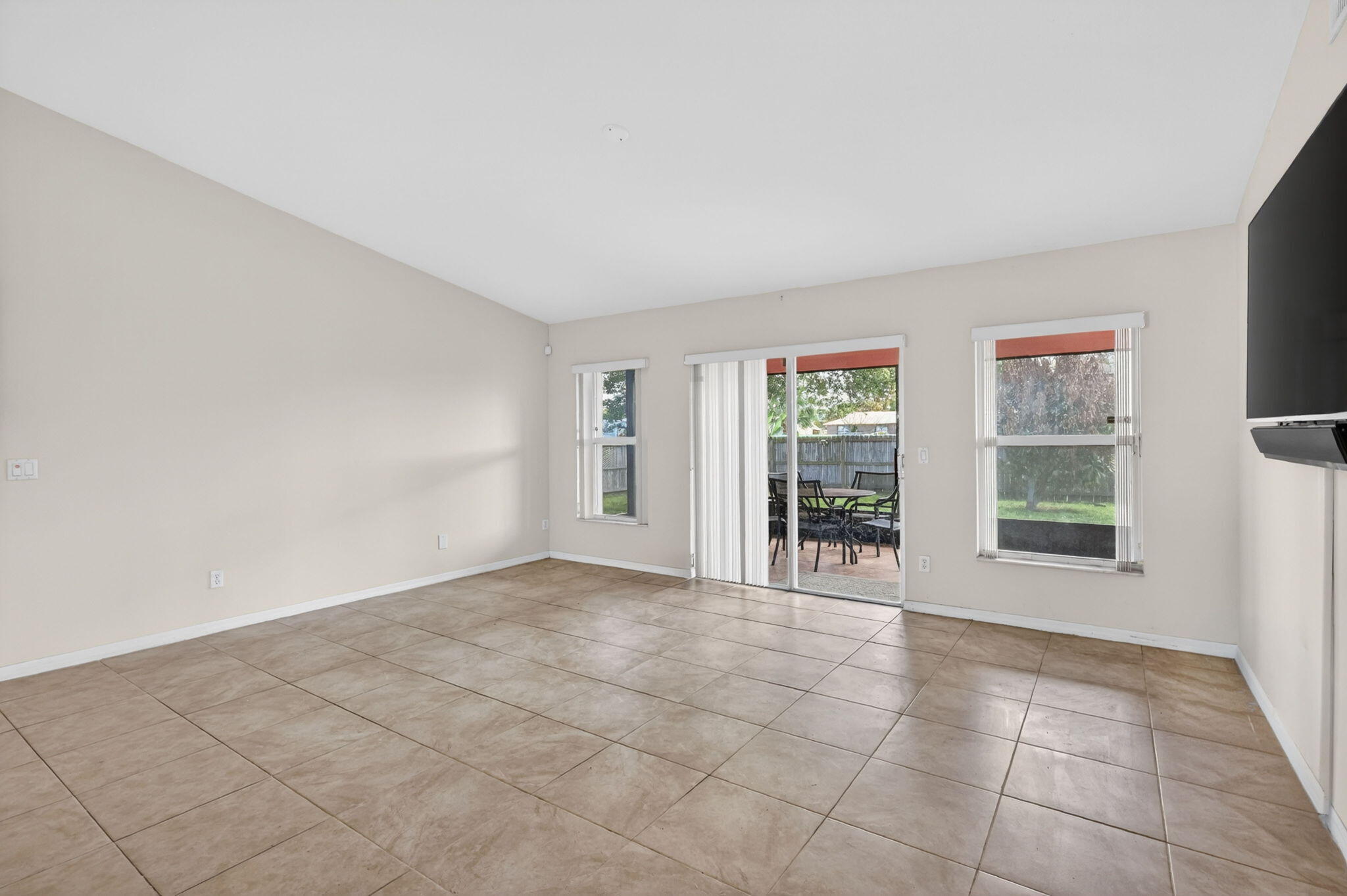 PORT ST LUCIE SECTION 9 - Residential