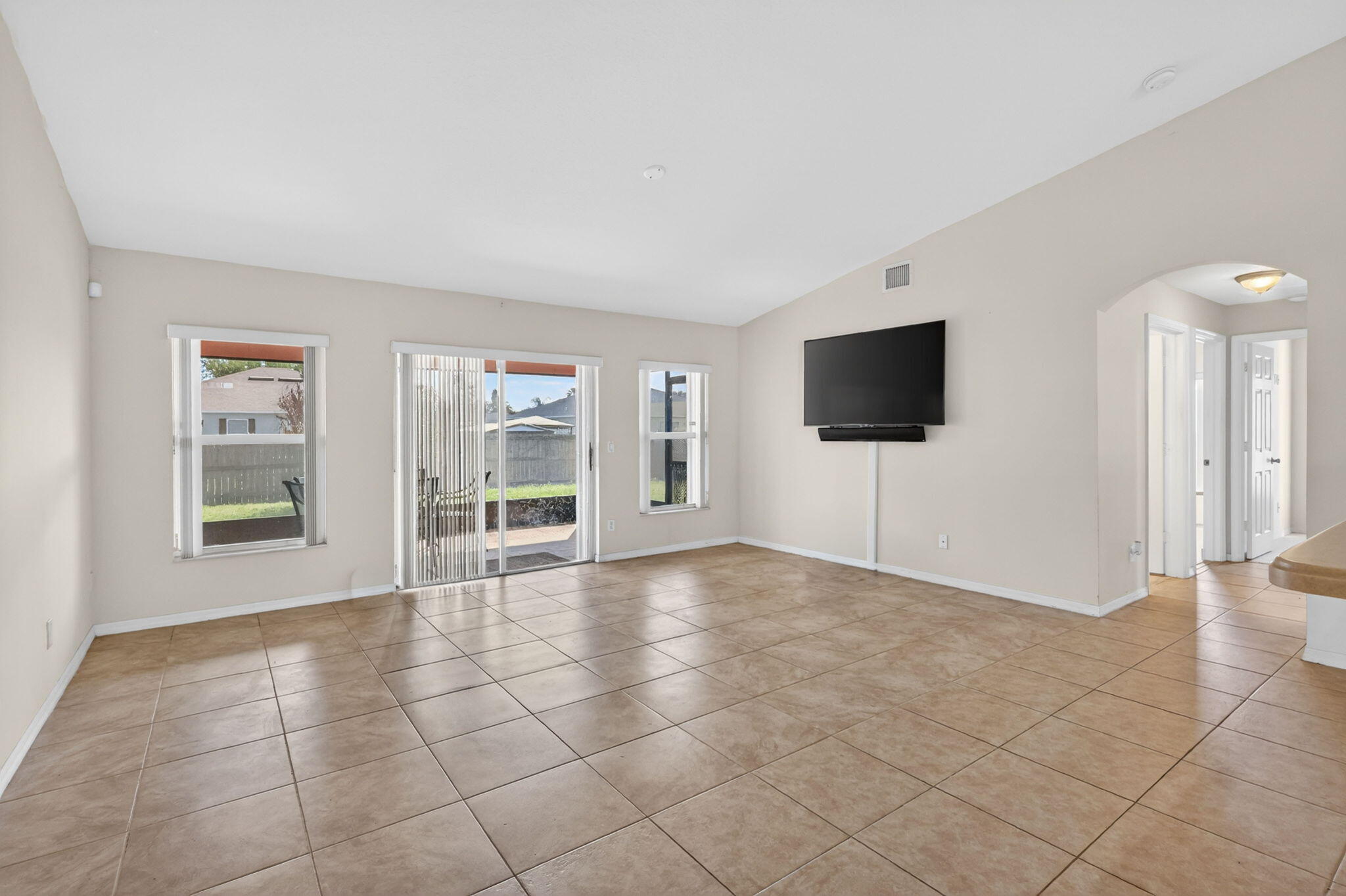PORT ST LUCIE SECTION 9 - Residential