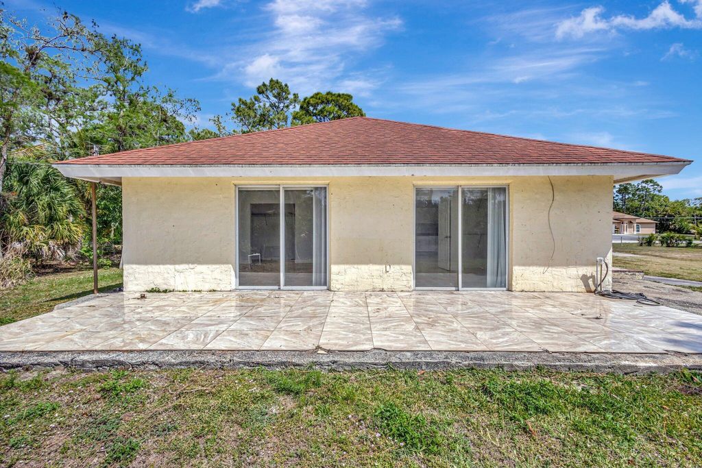 listing image 0