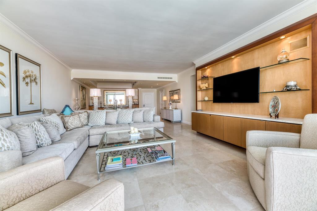 WINTHROP HOUSE CONDO - Residential