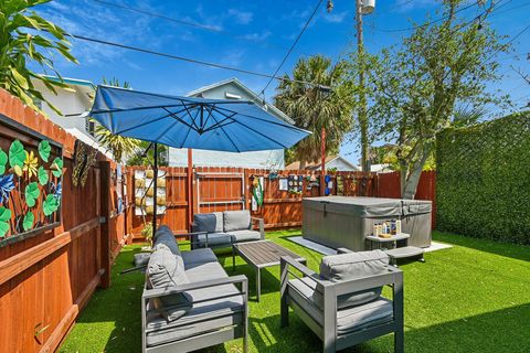 A home in Lake Worth Beach