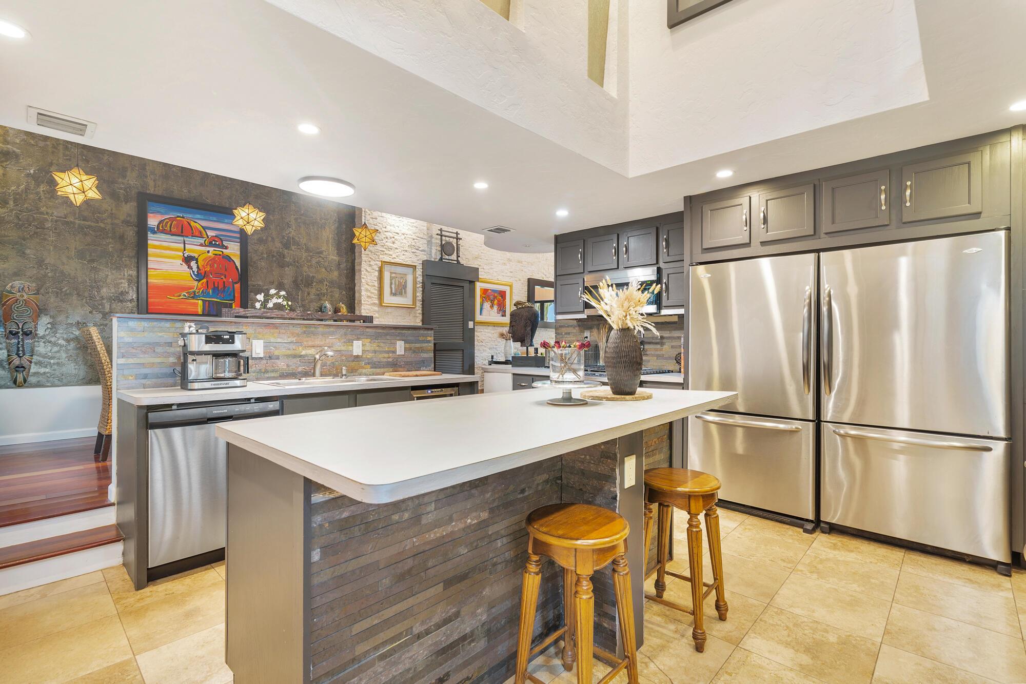 GRANDVIEW HEIGHTS - Residential