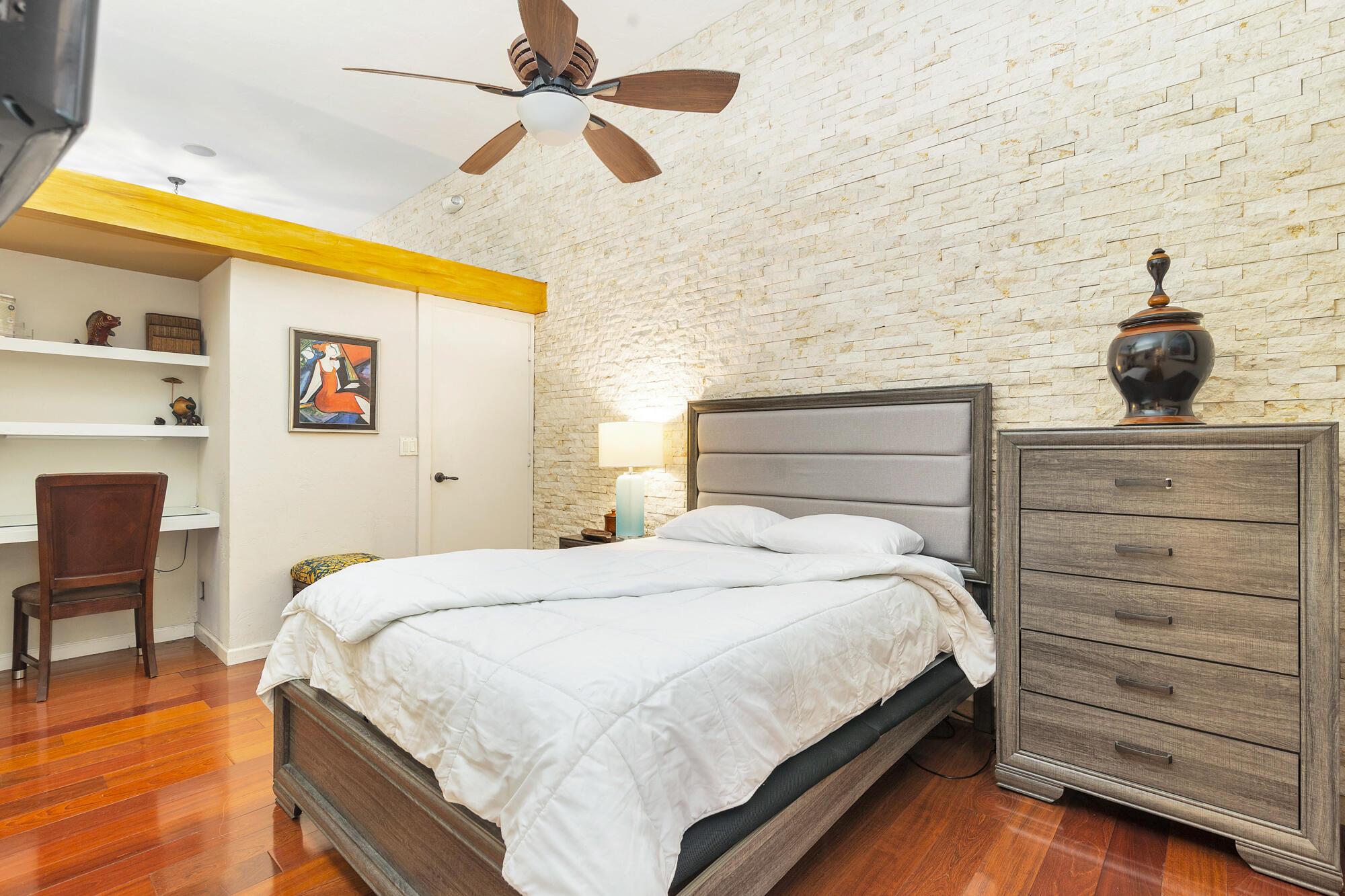 GRANDVIEW HEIGHTS - Residential