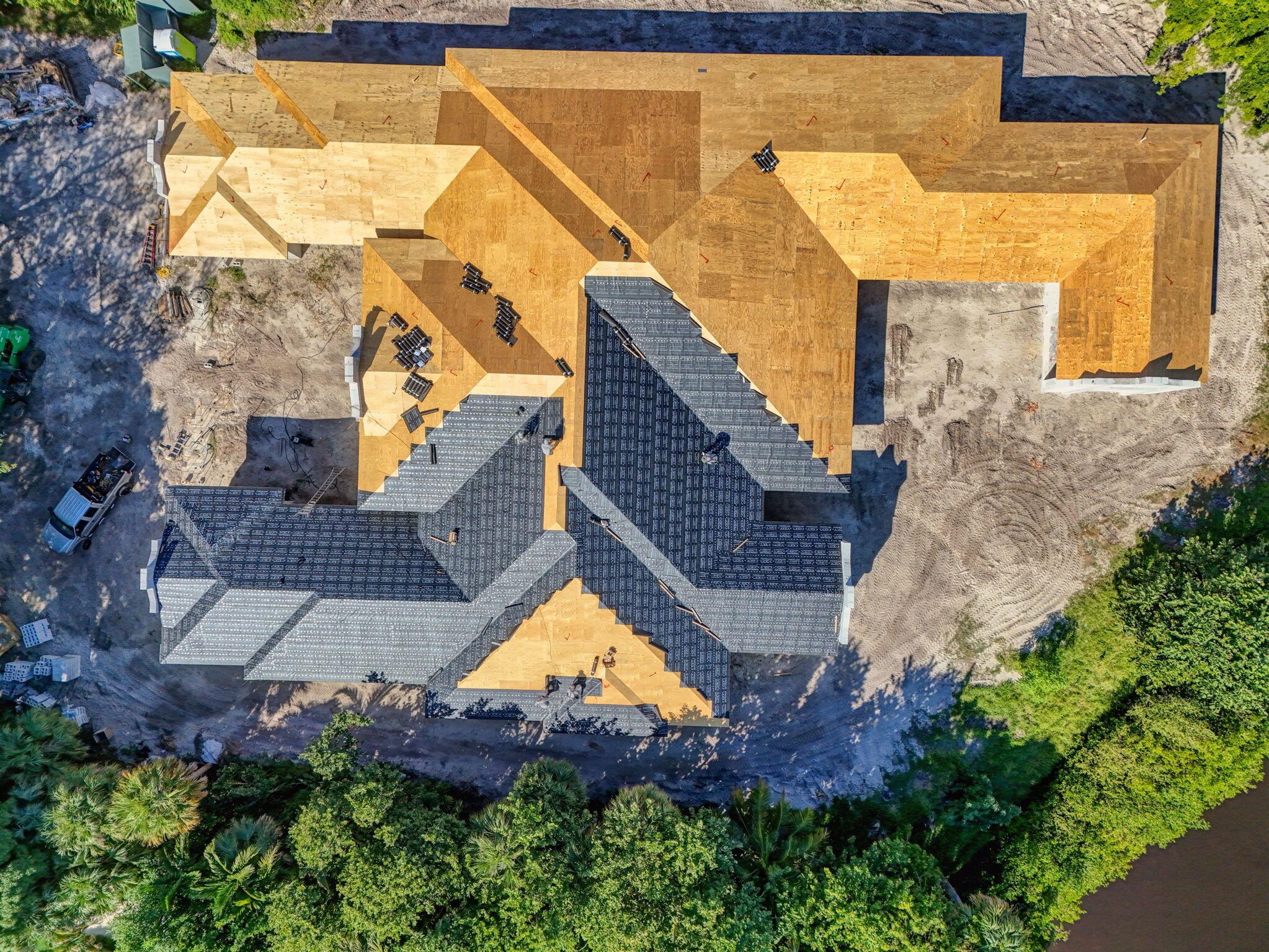 SEMINOLE LANDING - Residential