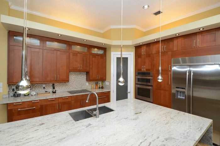 PLANTATION ACRES - Residential