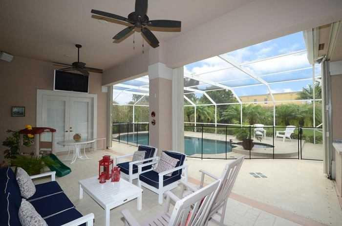 PLANTATION ACRES - Residential