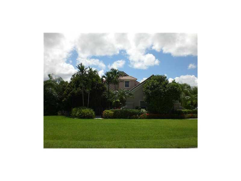 PLANTATION ACRES - Residential