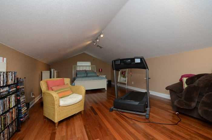 PLANTATION ACRES - Residential