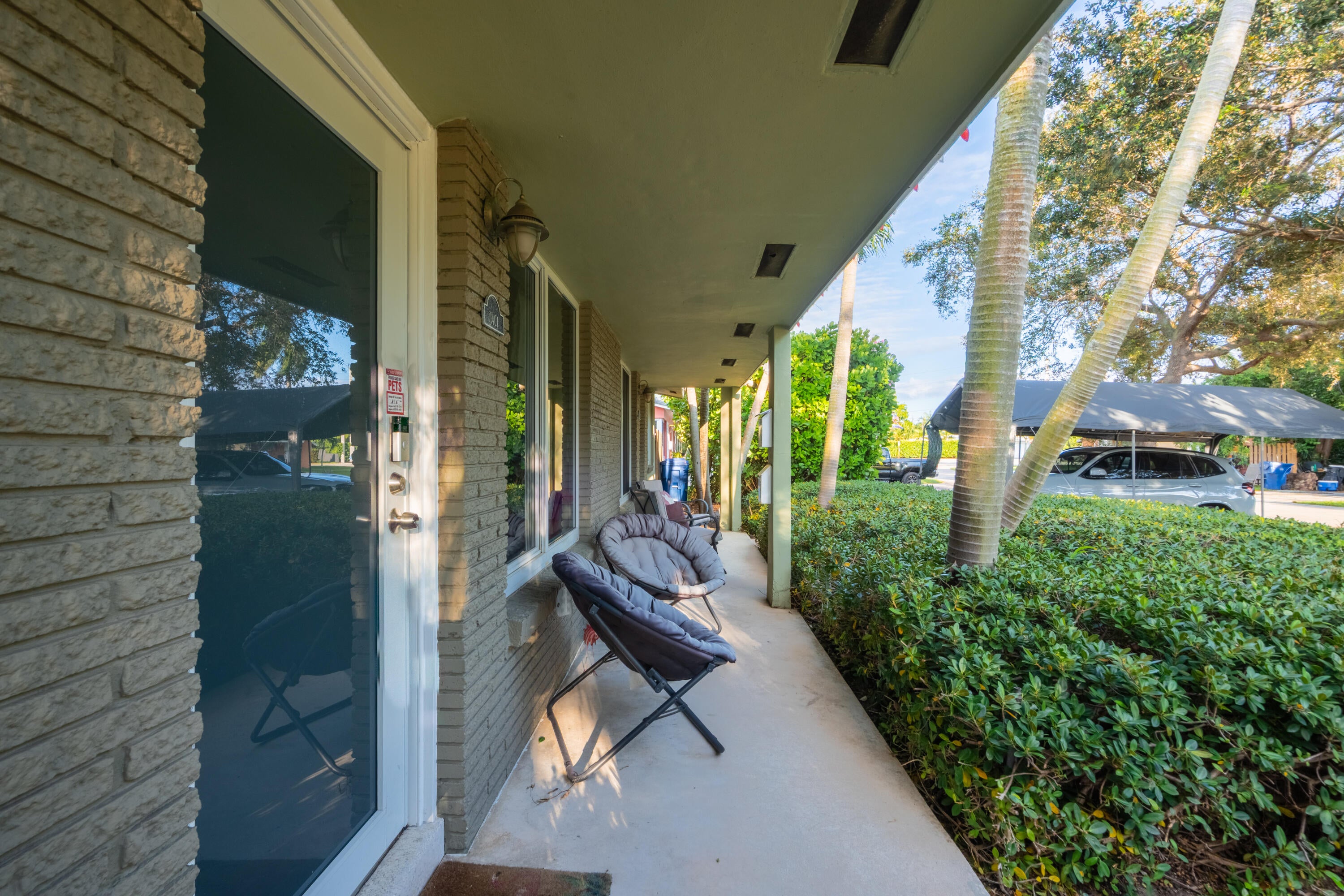 1401 NE 21ST Street 1-2