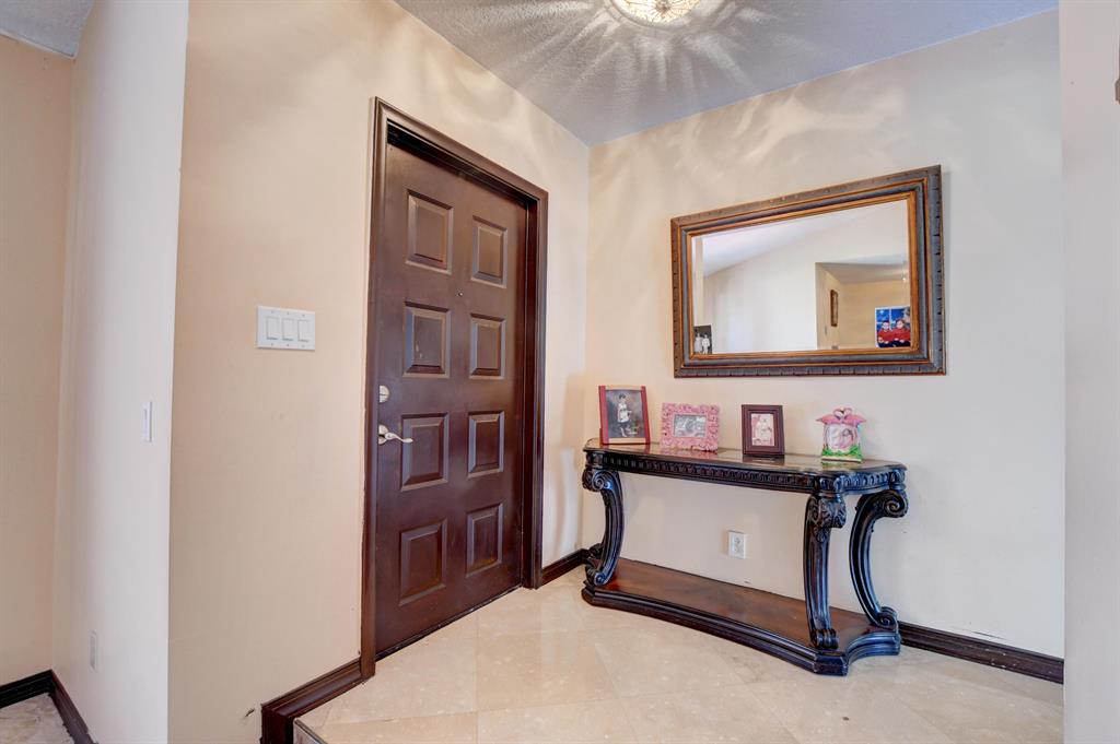 BOCA CHASE SEC 1 - Residential