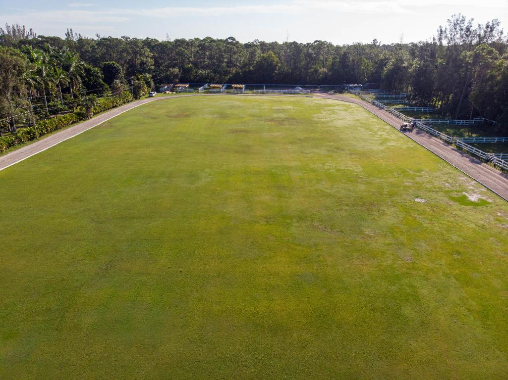 LOXAHATCHEE GROVES - Land